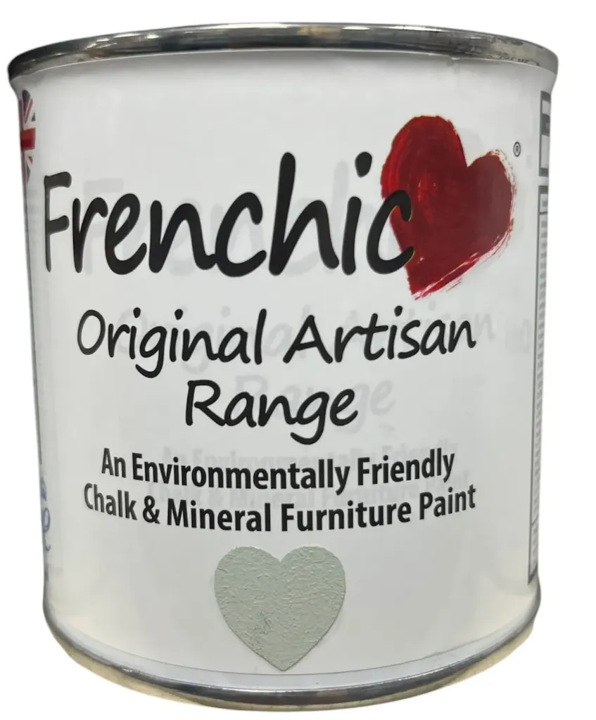 Frenchic Original Artisan Wedgewood Green 750ml